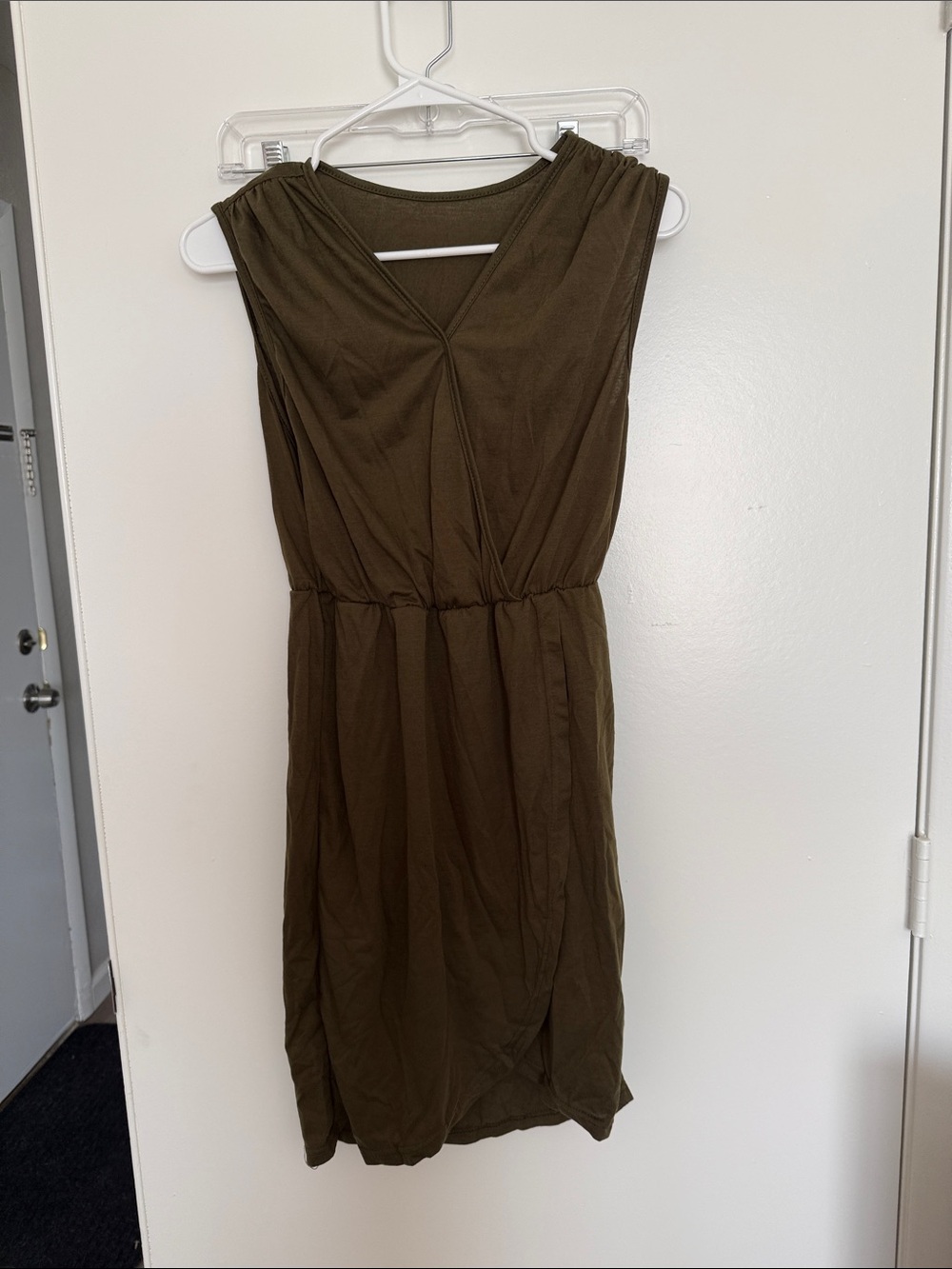 Sleeveless Olive Green V-Neck Casual Women’s Dress